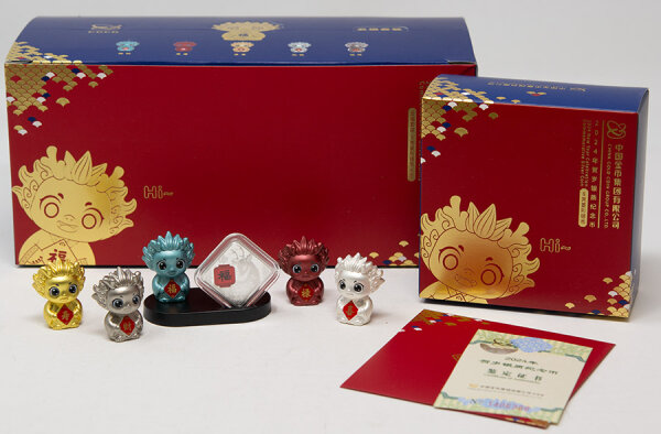 Runde Münze mit geprägtem Segelfisch-Motiv, Brilliant Uncirculated, feine Oberflächenstruktur.