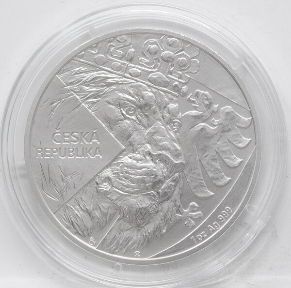 Rückseite der 1 oz Silbermünze 2024 Tschechischer Löwe mit Porträt der Queen Elizabeth II. / King Charles III. (Emissionsabhängig) und Jahrgang.