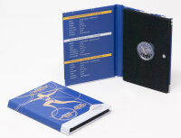 Runde Münze mit geprägtem Löwe-Motiv,...