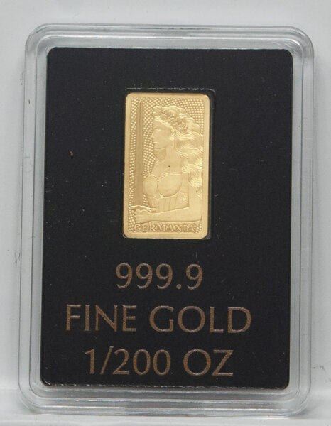 Nahaufnahme des 1/200 oz Goldbarrens mit dem detaillierten Porträt der Germania und dem Schriftzug „GERMANIA“. Der Barren ist sicher in einer Kapsel