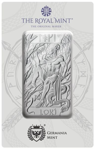 10 oz Silberbarren mit Darstellung des nordischen Gottes Loki in High-Relief:
Loki sitzt entspannt auf einem Ast, darunter windet sich die Weltenschlange Jörmungandr.
Umschrift LOKI in Runen-Style, feine detaillierte Gestaltung im minted finish.