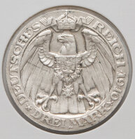 Detailansicht der Wertseite: Der gekrönte Reichsadler des Kaiserreichs, umrahmt vom Schriftzug „DEUTSCHES REICH 1911“ und dem Nennwert „DREI MARK“. Saubere Details und schöne Patina.