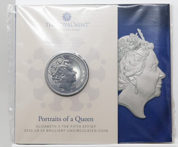 Vorderseite der 5 Pfund Münze 2026 mit dem 5. Portrait von König Charles III.