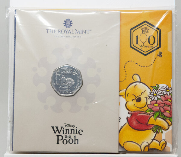 Vorderseite der 50 Pence Münze 2026 mit Winnie Puuh