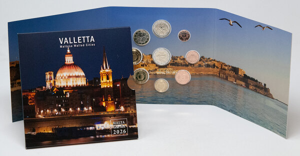 Ein hochwertiger Münzfolder der Central Bank of Malta, der den vollständigen Satz maltesischer Euro-Münzen 2026 präsentiert. Das Design zeigt die historische Silhouette Vallettas mit ihren charakteristischen Mauern und Kuppeln.