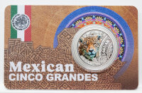 Detailreiches, majestätisches Porträt eines Jaguars in Frontalansicht mit Fokus auf die charakteristischen Fellzeichnungen. Umschrift CINCO GRANDES und JAGUAR sowie das Ausgabejahr 2026.