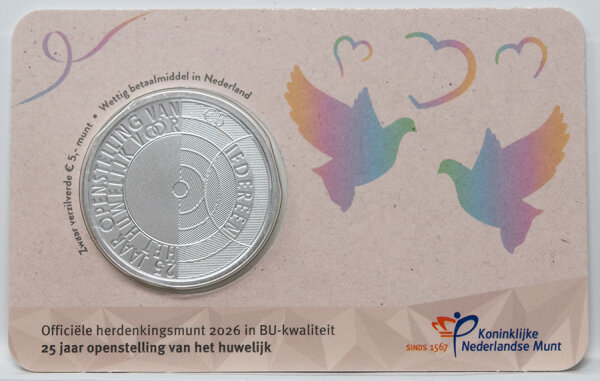 Vorderseite der niederländischen 5 Euro Coincard BU 2026 Ehe für alle mit dem Porträt des Königs.