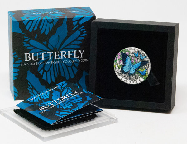 Vorderseite der Australien 2 Dollar 2026 Butterfly 2 oz Silbermünze mit dem plastisch ausgearbeiteten Schmetterling im Antique Finish.