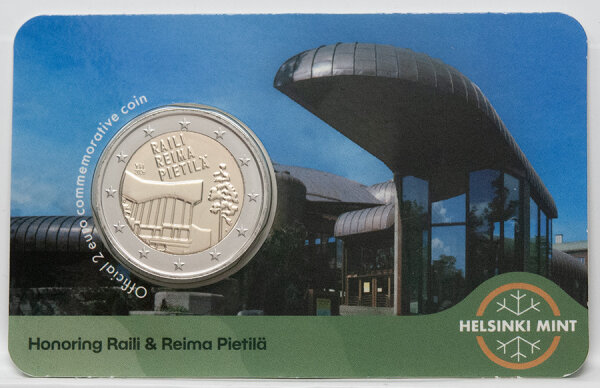 Vorderseite der offiziellen englischen Coincard mit der Finnland 2 Euro 2026 Gedenkmünze Raili & Reima Pietilä.